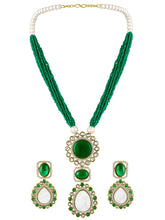 Peora Emerald Royale Necklace Set