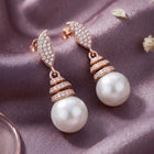Luminous Pearl Leaf Earrings Rose Gold Plated