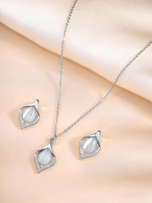 Necklace Set for Women | Peora Jewellery Collection