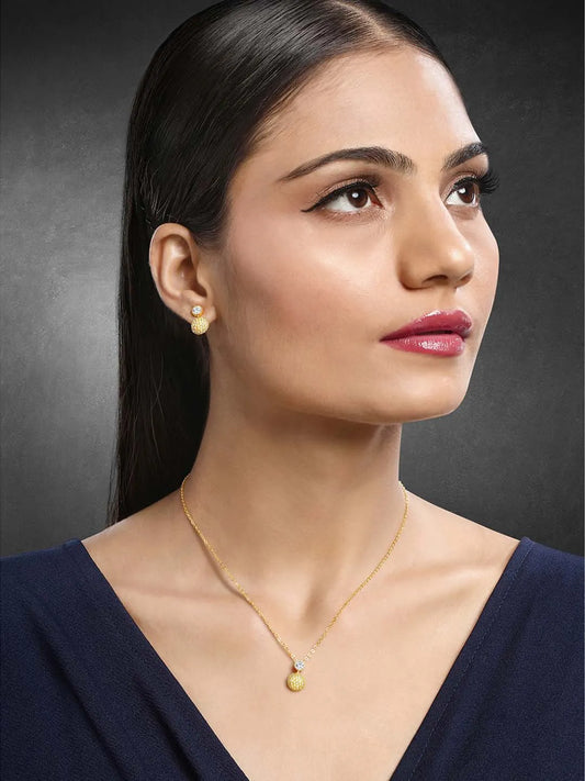 Peora Loops Pendant and Earring Set - Stylish Matching Jewellery