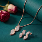 Glamour Leaf Pendant Set Rose Gold Plated