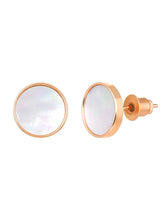 Graceful Round Mother of Pearl Pendant