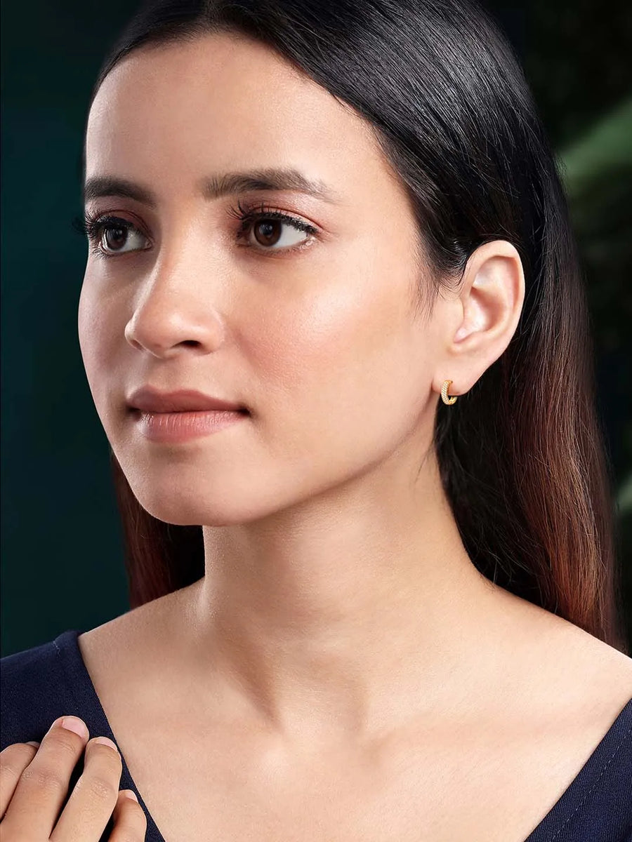 Hoop Earrings – Stylish & Versatile Designs | Peora