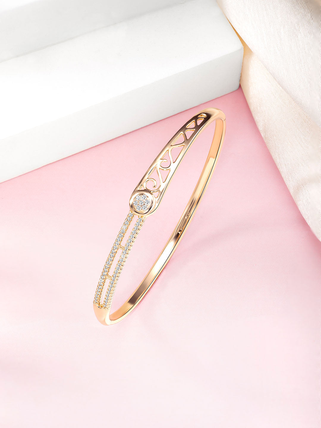 Timeless Treasure CZ Golden Kada