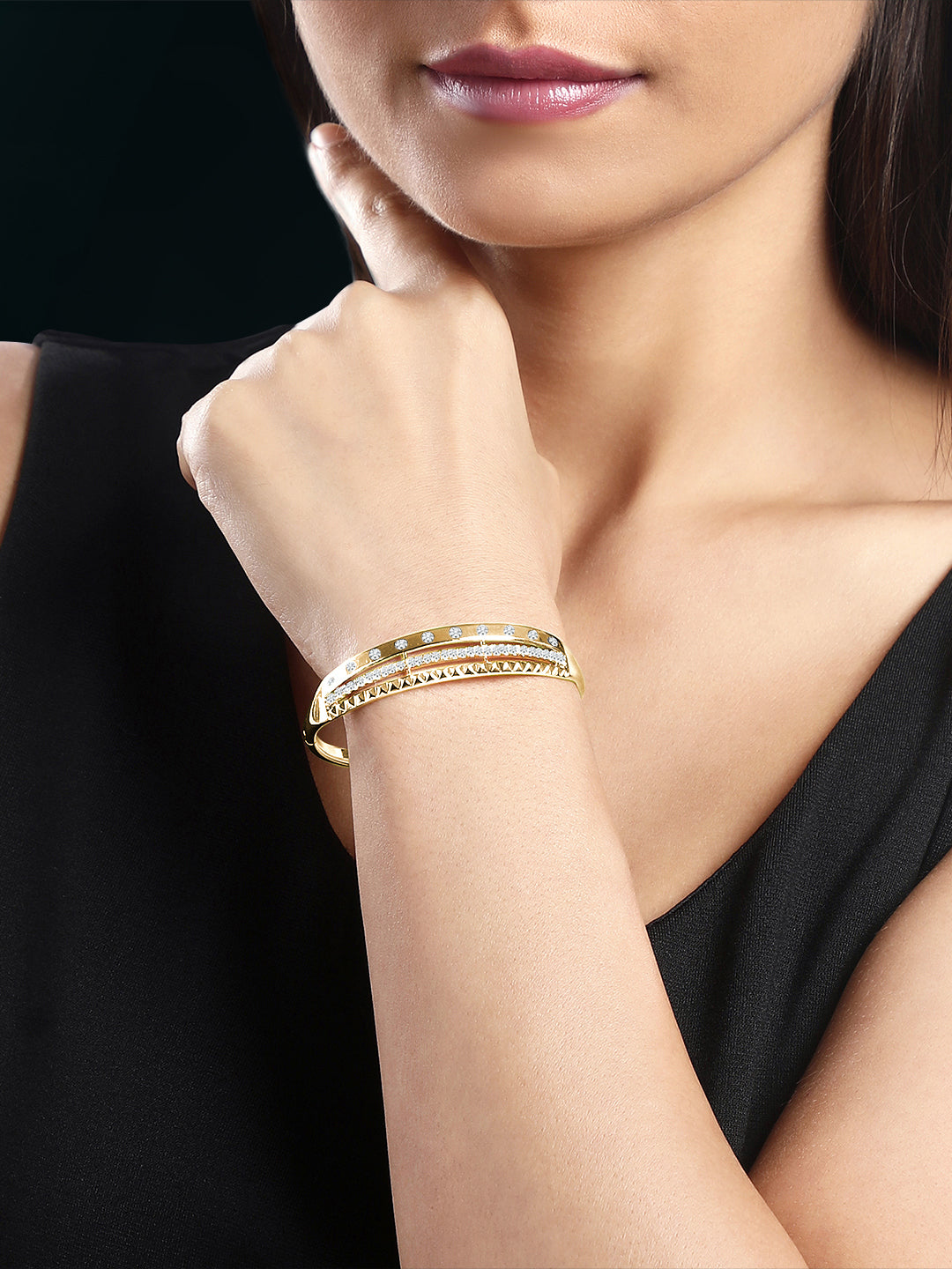 Gleaming Glow CZ Golden Kada