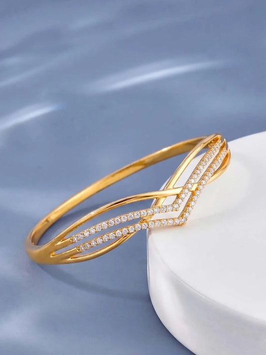 Peora Modern Infinity Twist Silver Kada