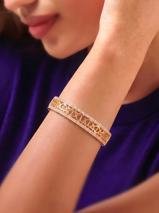 Peora Lattice Work Gold Kada For Women
