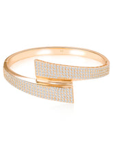 Peora Contemporary Edge Wrap Gold Kada