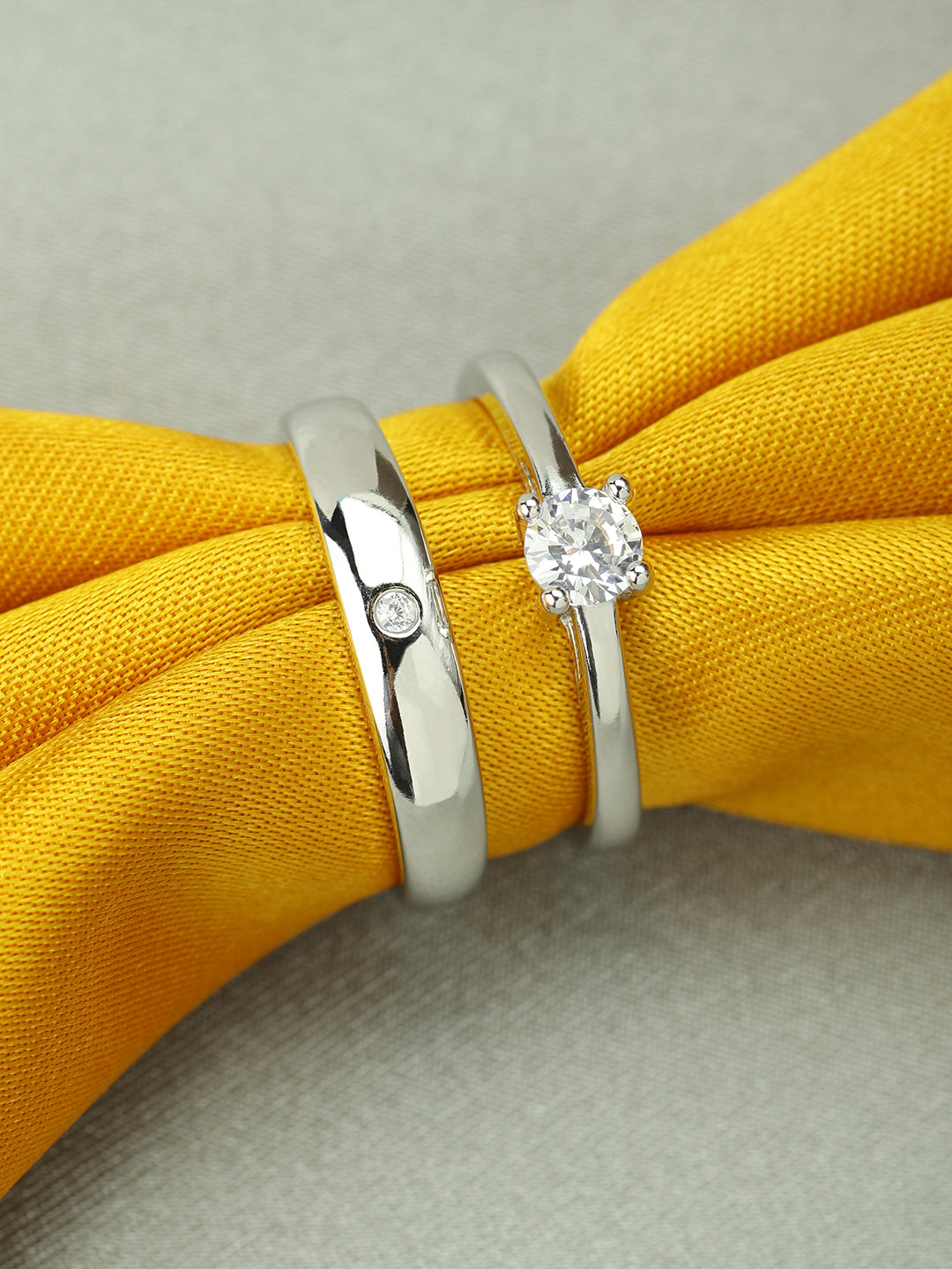 Elegance in Unity Solitaire Couple Rings