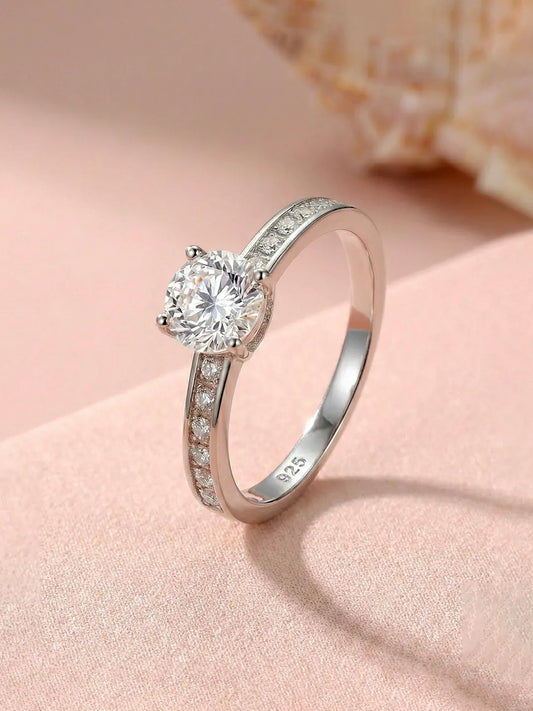 Peora Classic Solitaire 925 Sterling Silver Ring