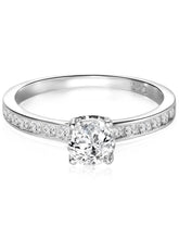 Peora Classic Solitaire 925 Sterling Silver Ring