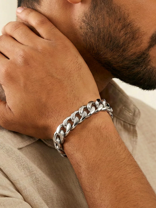 Silver Knight Bold Chain Bracelet For Men
