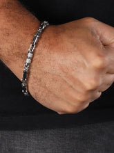 Trendy Stainless Steel Wristband - Silver