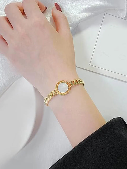 Timeless Glow Round Chain Bracelet