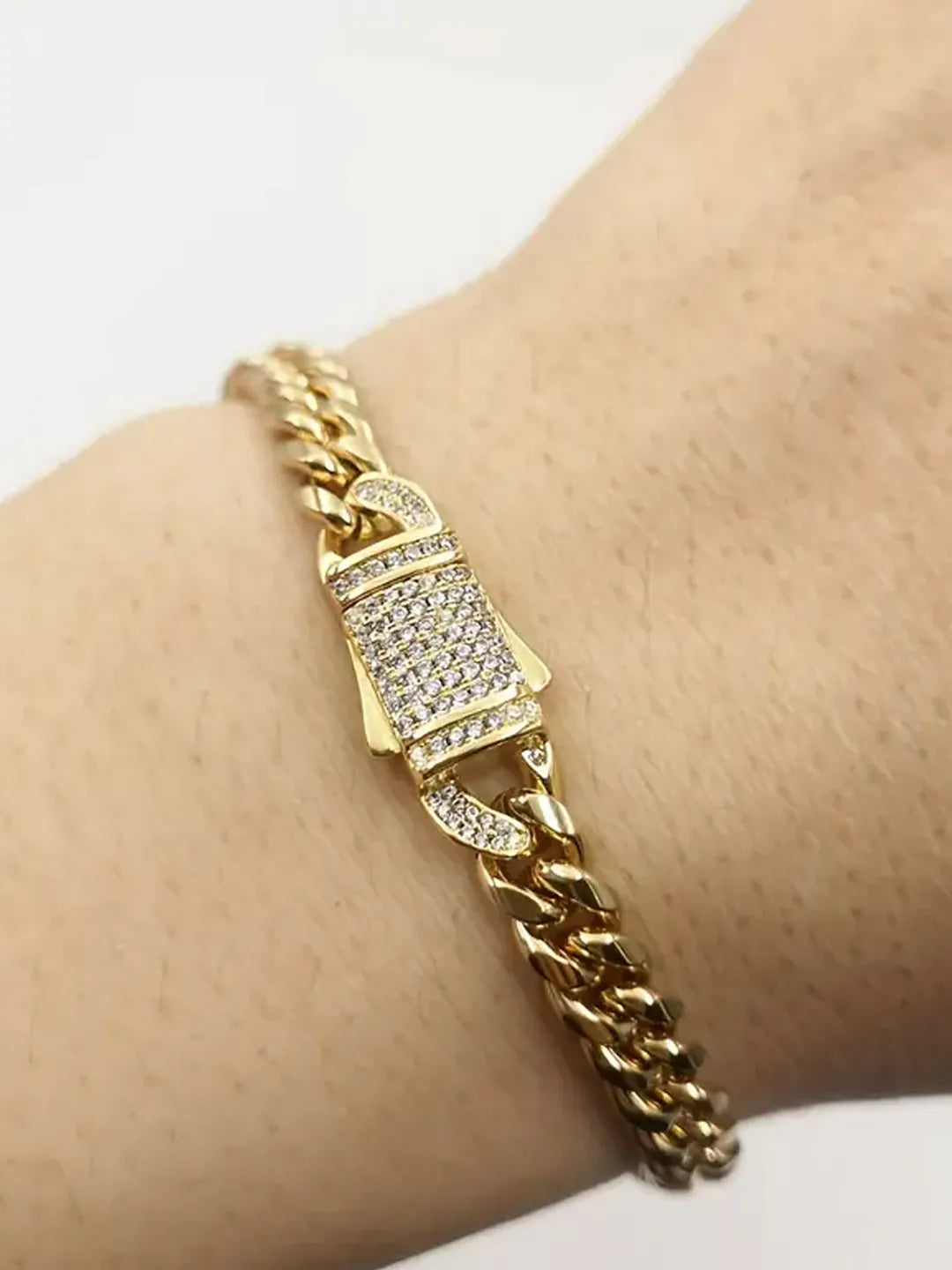 Bracelet for Men – Stylish & Bold Men’s Bracelets | Peora