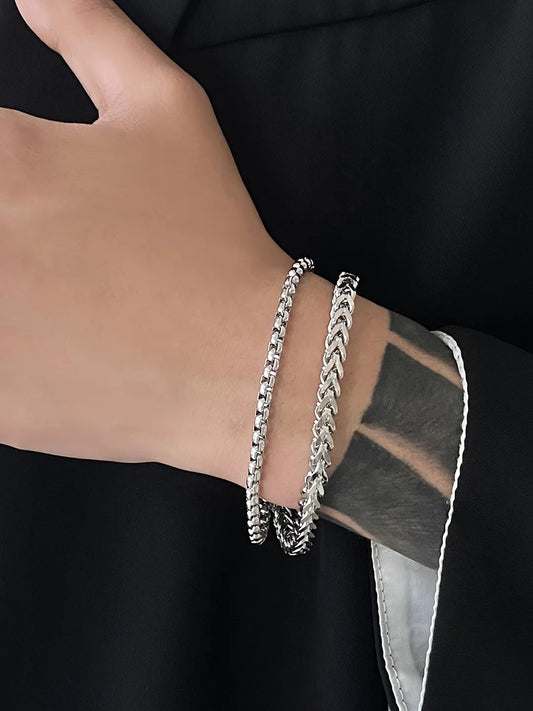 Steel Bracelets by Peora – Durable & Stylish Accessories