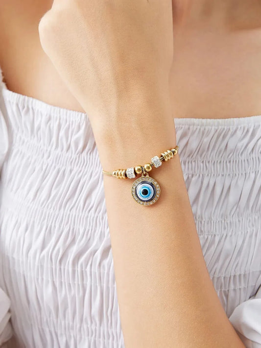 Bracelet for Women by Peora – Elegant & Timeless Designs