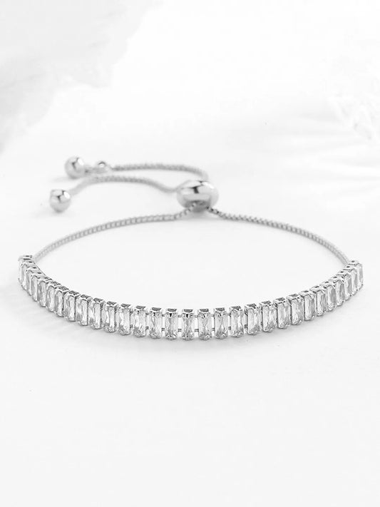 Adjustable Bracelet by Peora – Comfort Meets Style
