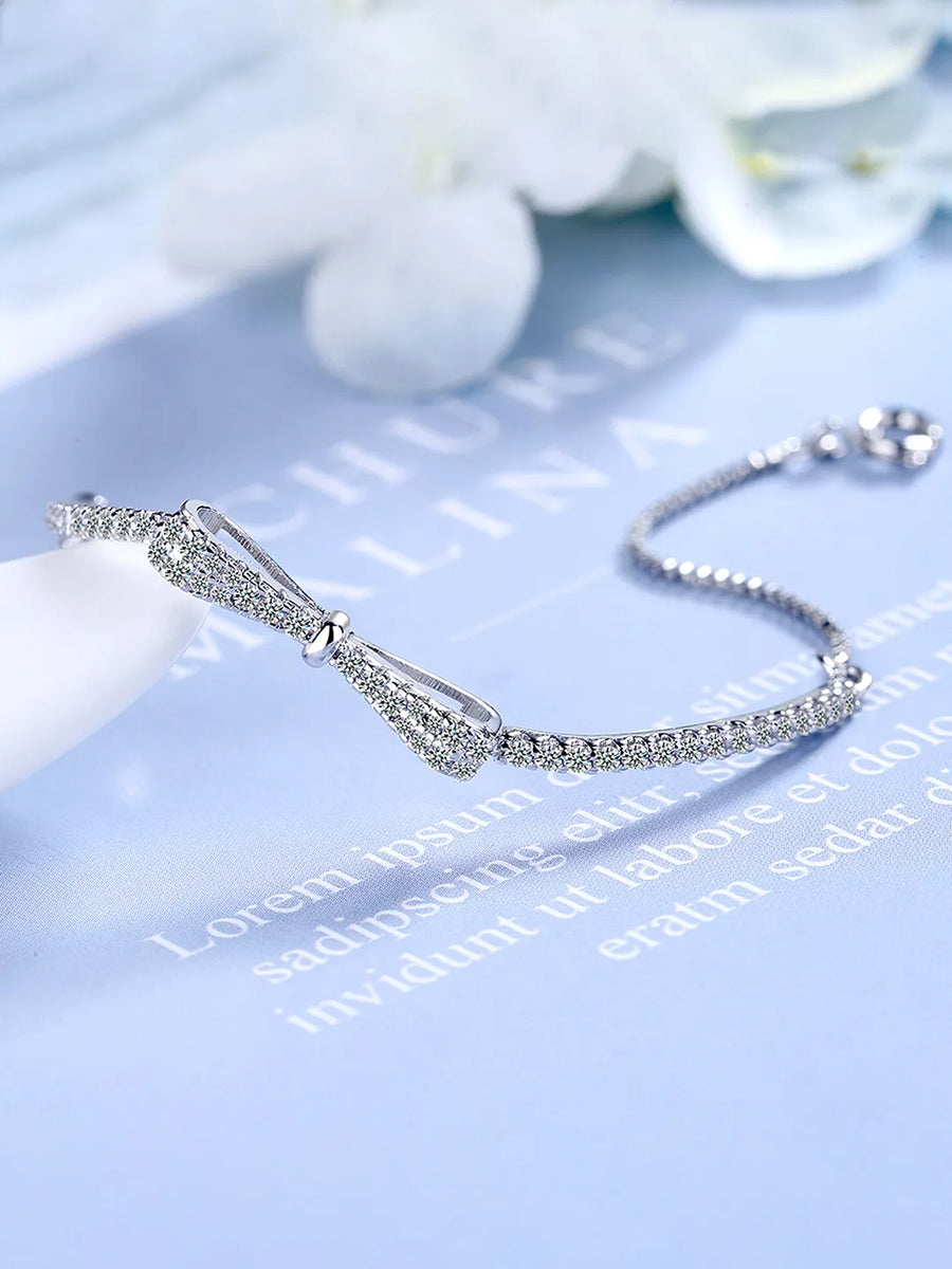 Bracelets for Women by Peora – Elegant & Timeless Designs