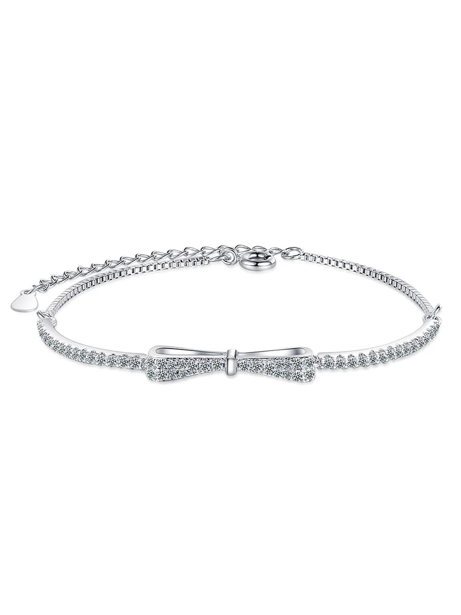 Bracelets for Women by Peora – Elegant & Timeless Designs