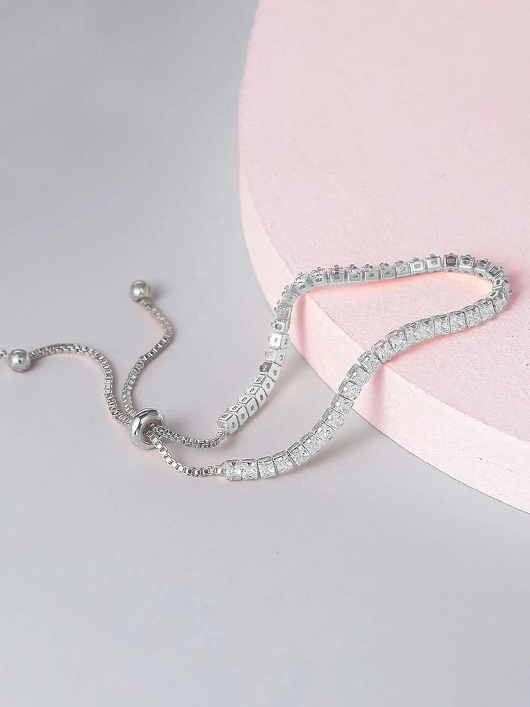 Tennis Bracelet by Peora | Classic Sparkle & Timeless Elegance