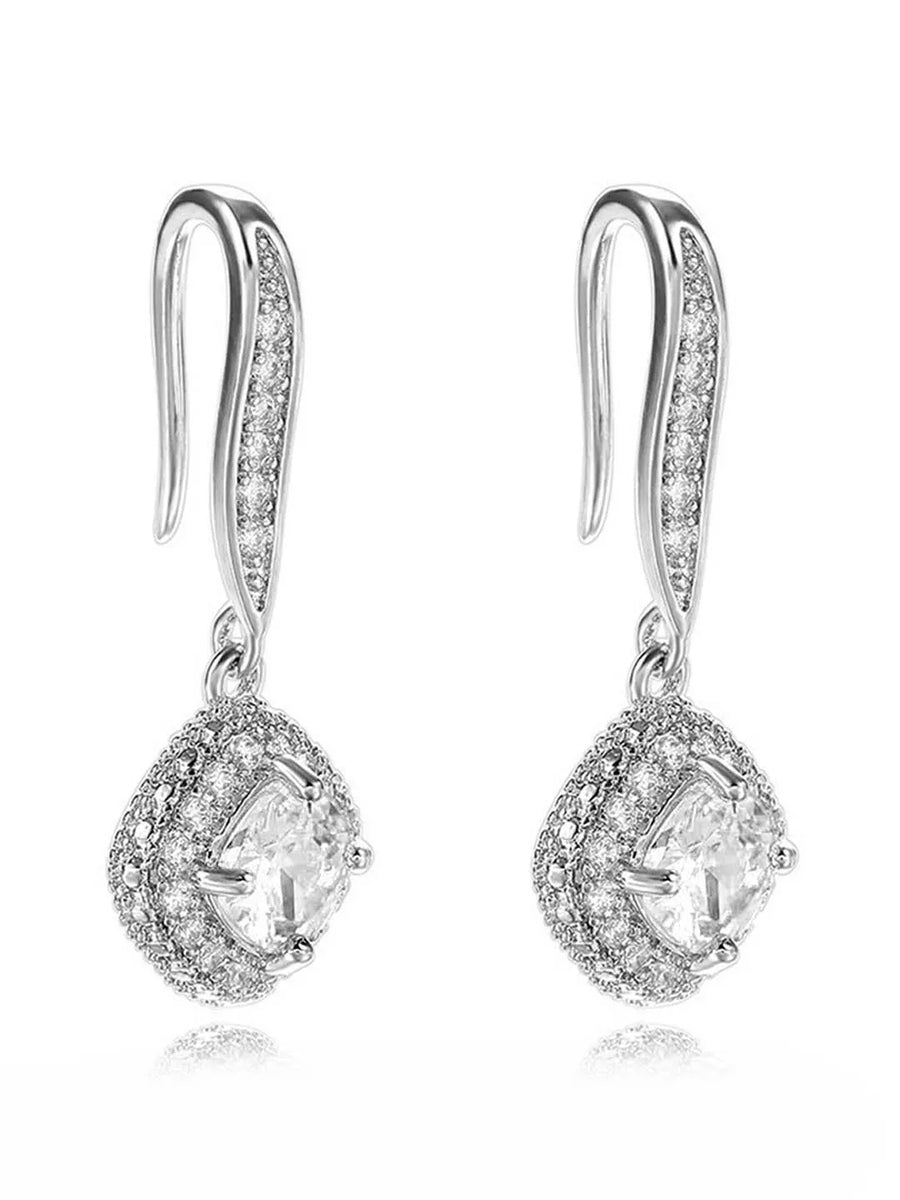 Aura Earrings – Radiant & Contemporary Designs for Every Look | Peora