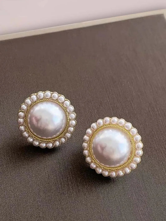 Stud Earrings – Minimal & Elegant Designs for Daily Wear | Peora