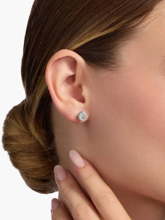 Peora Round Stud Earrings – Timeless Sparkle for Every Look