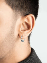 Peora Steel Hoop Earrings – Sleek & Durable Everyday Style