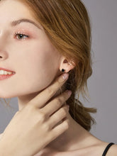 Peora Stone Stud Earrings – Elegant Sparkle for Every Occasion