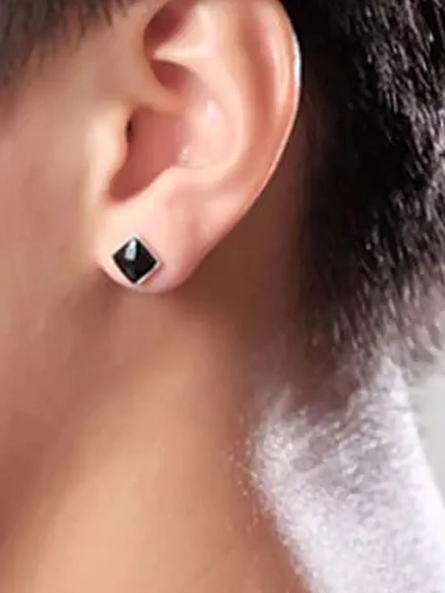 Peora Earrings of Elegance – Sophisticated & Timeless Charm