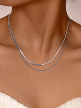 Peora Herringbone Chain for Men – Sleek & Masculine Style