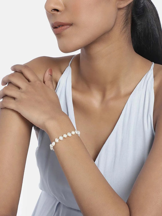 Charm Bracelet by Peora | Elegant & Personalized Wristwear