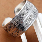 AD Bracelet Classic by Peora | Timeless & Elegant Wristwear