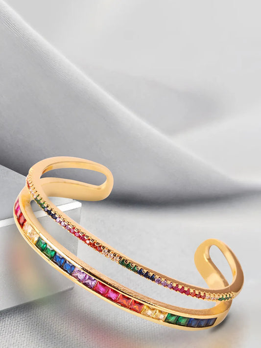 Peora Stone Cuff Bracelet – Elegant & Eye-Catching Design