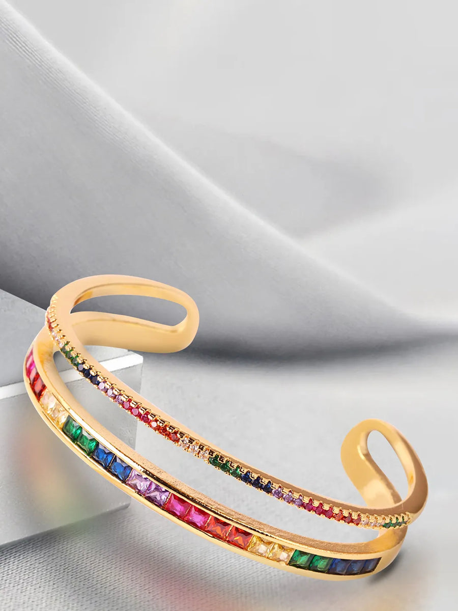 Peora Stone Cuff Bracelet – Elegant & Eye-Catching Design