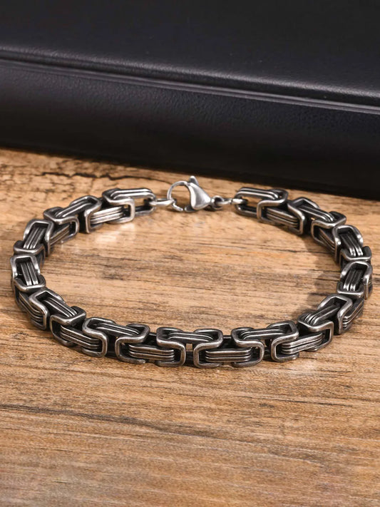 Shadow Grid Chunky Chain Cuff