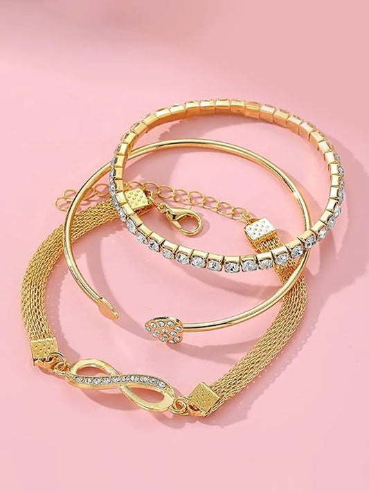 Dazzle Knot & Heart Charm Bracelet