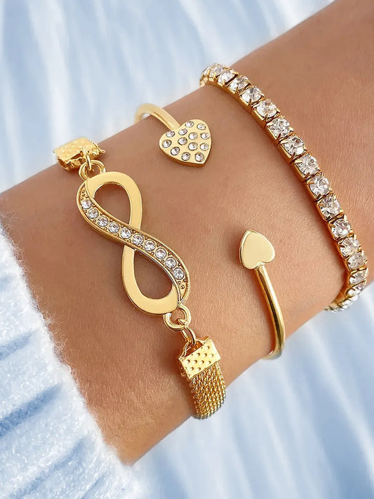 Dazzle Knot & Heart Charm Bracelet