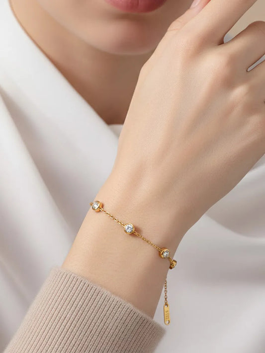 Peora Minimalist Gold CZ Bezel Bracelet