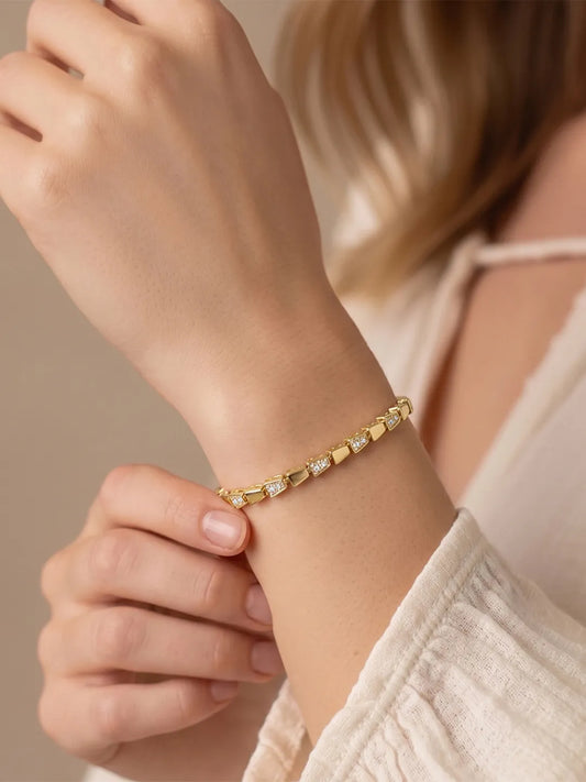 Peora Crystal Link Bracelet - Gold