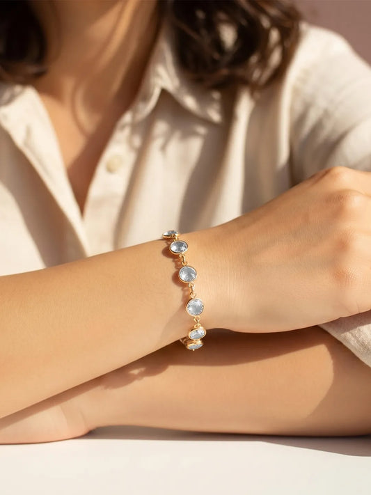 Peora Delicate Crystal Luxe Bracelet - Gold