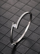 Peora Minimalist Solitaire Fashion Bangle - Silver