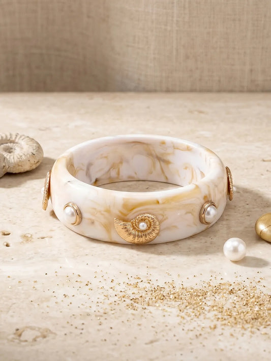 Peora Boho White Beach Accent Resin Bangle