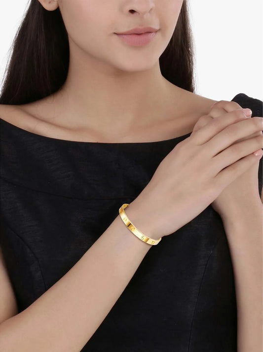 Aura Bracelet by Peora | Elegant & Mystical Wristwear