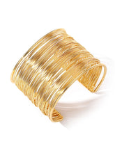 Peora Layered Wire Bracelet – Sleek & Stylish Statement