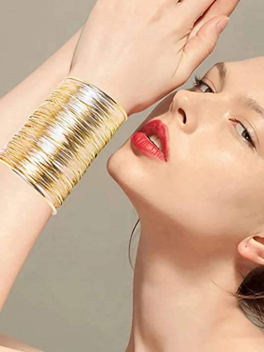 Peora Wire Wrapped Bracelet – Artistic & Trendy Design