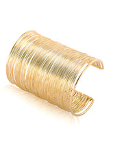 Peora Wire Wrapped Bracelet – Artistic & Trendy Design