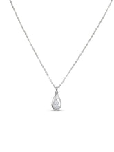 Peora Teardrop Elegance Necklace - Silver