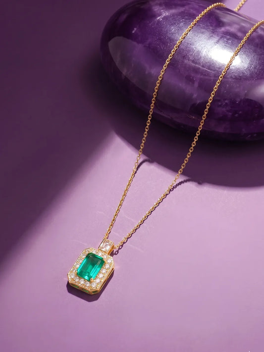 Peora Green Statement Pendant Necklace - Gold